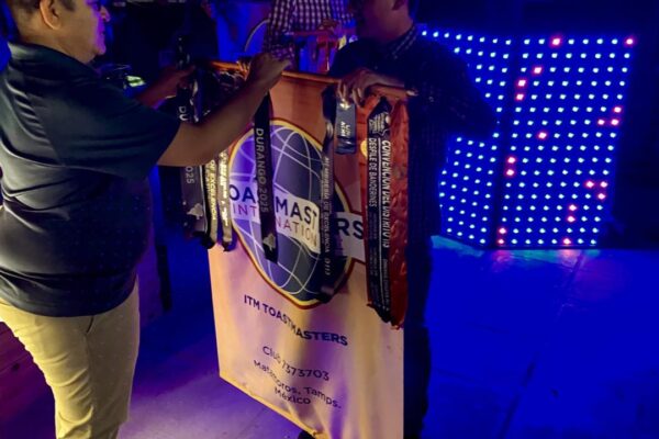 498567699_122152428884540008_2302942885715839915_n